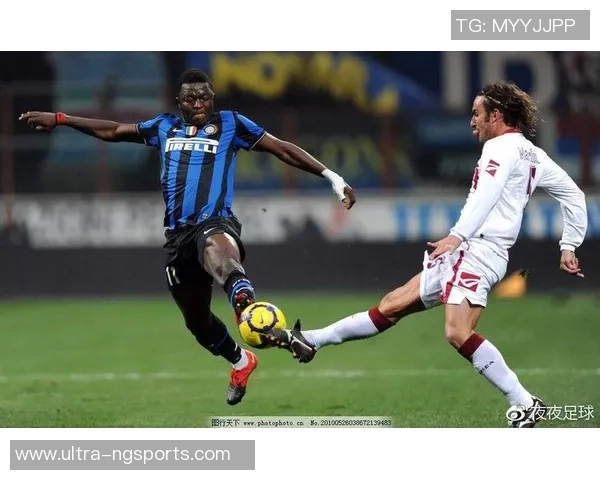 搞笑足球坑爹联赛趣事连连让你捧腹大笑的精彩瞬间回顾